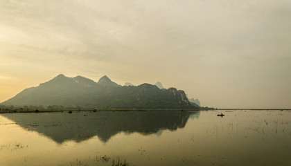 从昆明到福建坐火车到多少个小时？