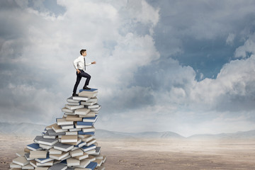 鲸鱼到底是怎样从陆地四肢动物下海进化而来？