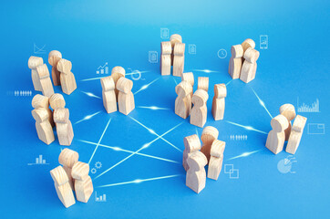 女生成考大专学什么专业好 怎么选择